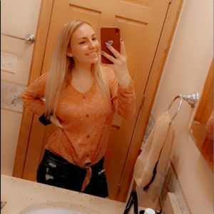 Meet your Posher, Ariel